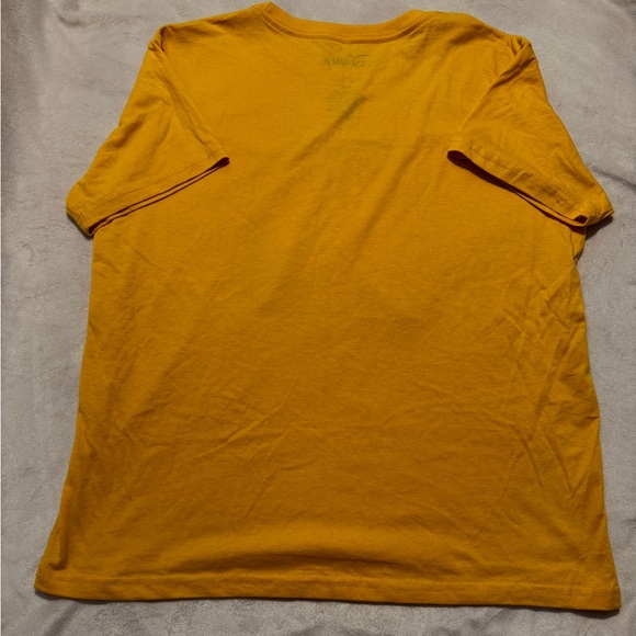 Winnie the Pooh Yellow Shirt NWOT - Picture 4 of 4